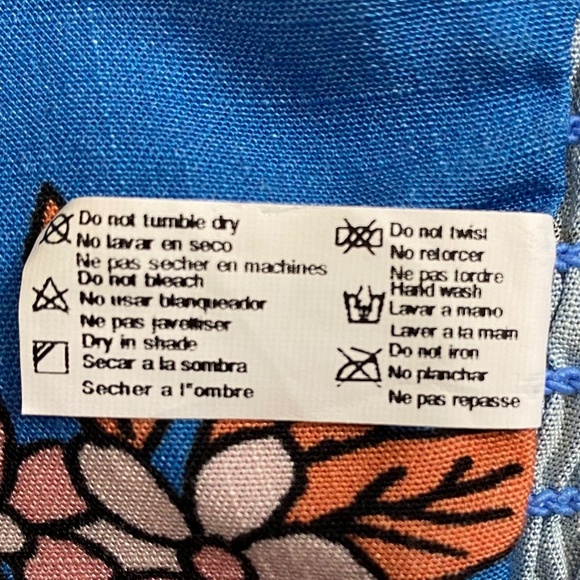 Maaji Floret Kelsey Cover-Up Top, Blue/Orange/Pink Floral, Medium, NWT - Picture 16 of 16